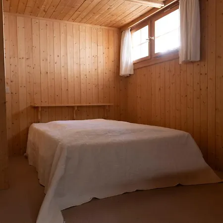 Haus 2 - Gemuetliches 5 Haus In Ruhiger Wohngegend Mit Garten * Laax